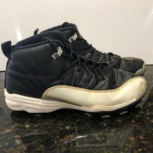 Boys Jordan baseball cleats